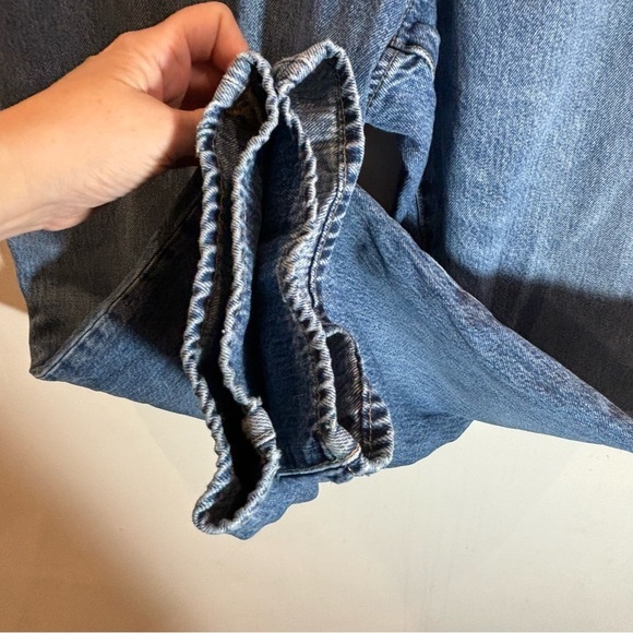 GOOD AMERICAN Sz 18 Good Vintage Mid Wash some Distressing Cropped Jeans - Picture 5 of 10